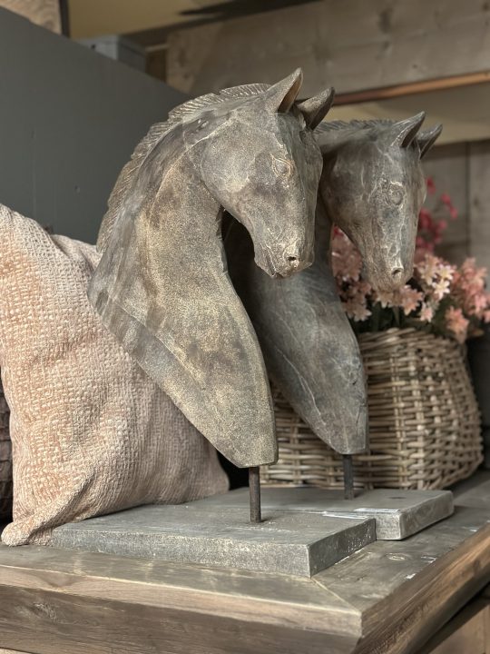 Paardenhoofd op ijzeren standaard grijs - Afbeelding 2