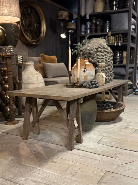 Luksa landelijke salontafel op Schragen antique grey 180