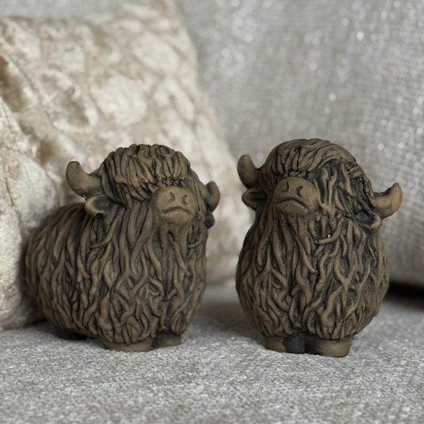 Set of 2 Scottish Highlanders BRYNXZ Majestic Brown
